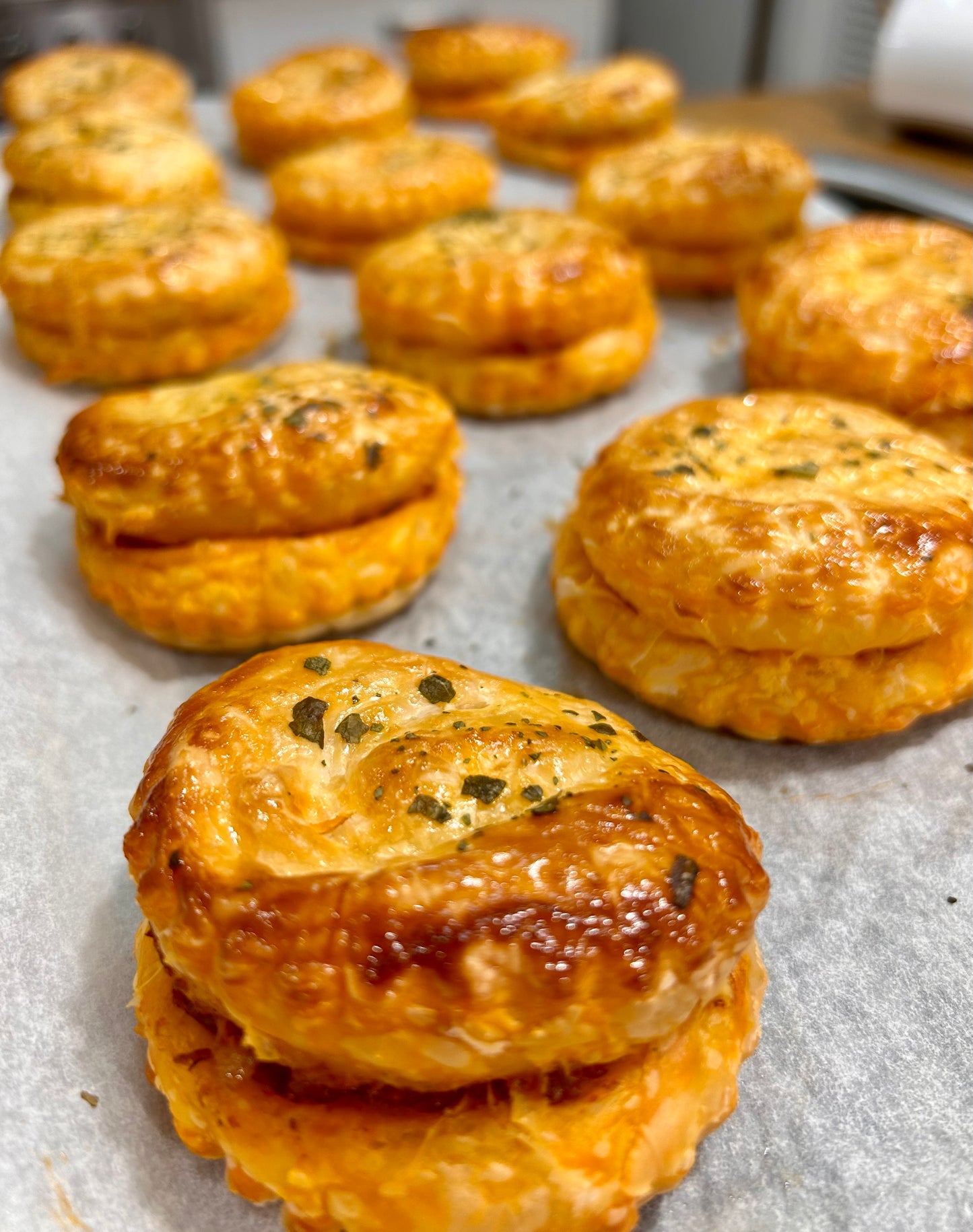 Choriz Puffs (Pork), 6 pieces